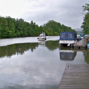 Media 'SeaPal arriving at Ilion, NY west bound' in album 'Bob & Betsy & SeaPal at Ilion Marina, Erie Canal 6/14/11'
