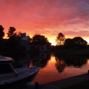 Media '59.) Sunset at Lower Brewers' in album '1.) Start of Rideau trip at Keewaydin State Park Marina on the St. Lawrence River'