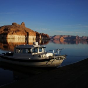 Lake Powell; Navaho Canyon
