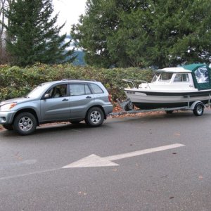 Media 'Four-cylinder tow' in album 'up Harrison Lake'