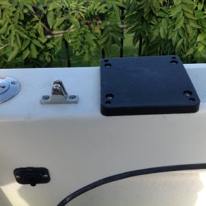 Media 'scotty downrigger mount' in album 'scotty downrigger mount'