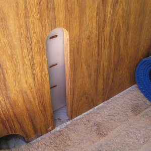 20 gallon water tank - level marked off in 5 gallon increments
