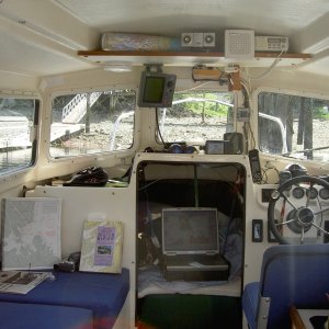 hunkydory inside set up for cruise