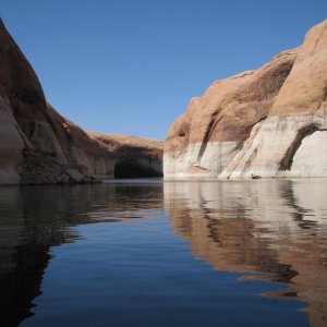 Media 'Lost Eden Canyon 2009' in album 'Sandbar in 50 mile canyon on Escalante River, Lake Powell 2007'