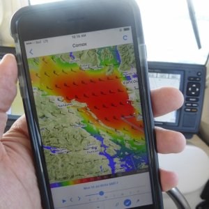 Taking advantage of a weather window to get back South - forecast for next few days - high winds on the Strait