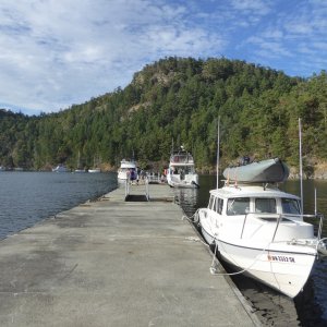 Tied up to the float at Bedwell Harbour for Sunday night