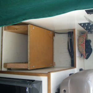 Media 'footrest' in album '(bcarli) cd stern rail'