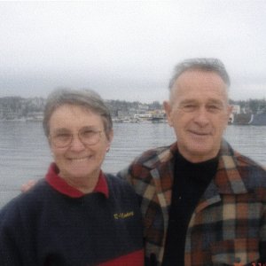 Media 'Ruth & Joe (R-MATEY)' in album 'Lake Union December 2006'