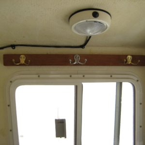 interior head, handing hooks on outer wall
