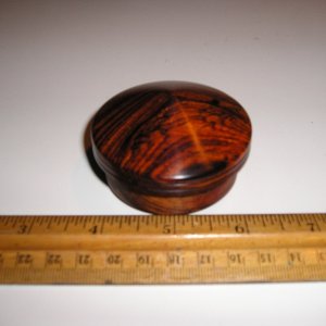 Media '2 inch rosewood hub' in album 'Hubs turned from Madrone'