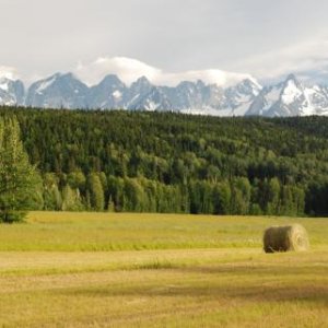 Seven Sisters Mountain Range, British Columbia