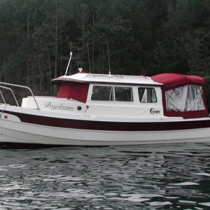 boat-y-sattva in her former incarnation as Daydream