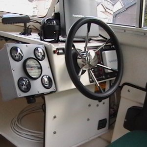 Helm update - removed GPS receiver & added compass