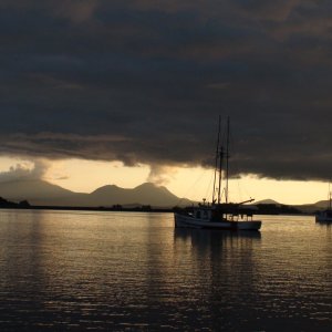 looking from the docks to Mt Edgecumbe