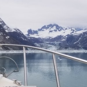 Approaching Johns Hopkins Glacier