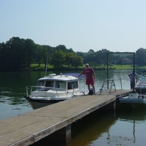 Media 'Tellico launch site  nice facilities plenty of parking' in album 'cayak on Lake Tellico'