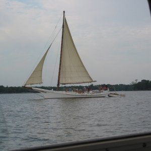 Media 'Old Timey Work Boat' in album 'Tilghman Island'