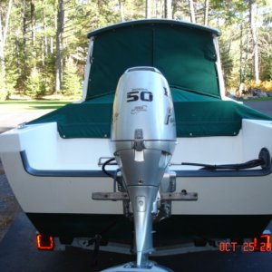 CD-16 Angler w/Sunbrella fabric -- mooring cover and pilot house cover (green) - no tears, all rivets excellent