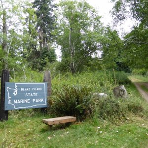 Media 'Trail entrance at the North west campsite' in album 'Departing Everett marina Wednesday morning 7/18/18'