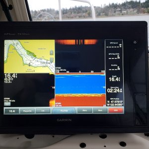 Garmin chartplotter, fishfinder, sidescan