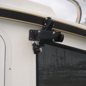 RAM mount for 2nd station Plotter/sounder
