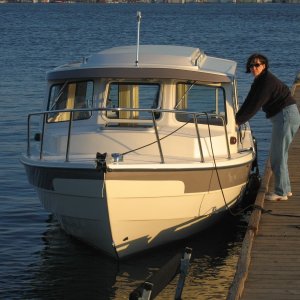 Coming back from our first cruise on the Columbia River. This boat is definitely a different animal.