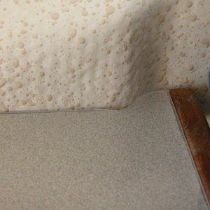 Table top fwd outboard edge