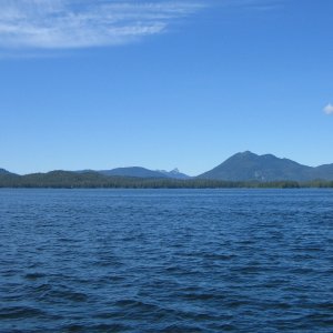 The passage opens up as we move south.