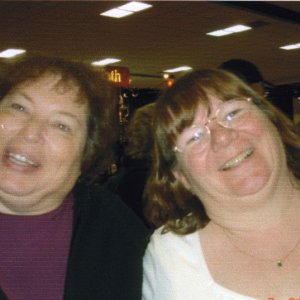 (R/J): Laurie (Laurna Jo) & Roberta (Owner of a 16CD).