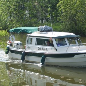 Media 'Cruising the Erie Canal 2012' in album 'Mississippi River north of Guttenburg,  Iowa  2011'