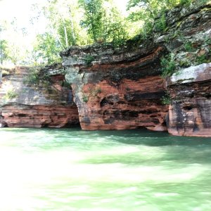 Media 'Meyers Beach Sea Caves Apostle Islands' in album 'Some photos from the Grand Portage National Monument'