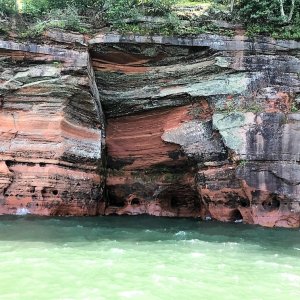 Media 'Meyers Beach Sea Caves Apostle Islands' in album 'Some photos from the Grand Portage National Monument'