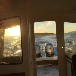 Media 'Sunset Cruise Everett' in album 'Oak Harbor Marina'