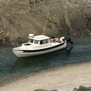 Sneaking in at low tide, Pacific Playgrounds, June 2019