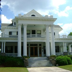 Elizabeth City mansion