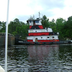 Tug Lorette