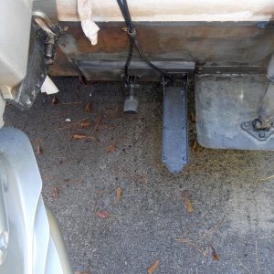 Tight Fit for sounders, not Lowrance recomended spacing, but works.