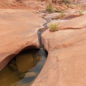 Nice bathtubs, but the spring water was much colder than the lake water.