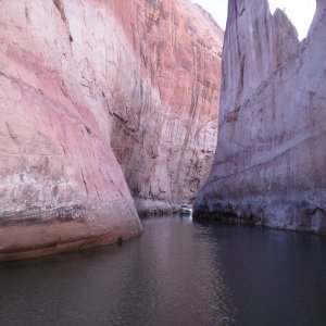 C-Swell in Secret Canyon by Rana Verde