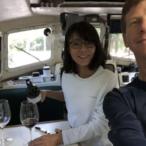 Media 'Yuka (left) Mark (right)' in album 'Loaded for a trip'
