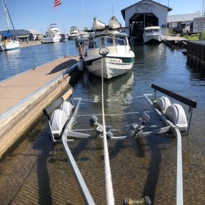 Ready to retrieve boat with spacer attached