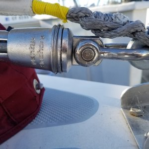 This ingenious Mantus SS swivel is the only one I could find that because of it\'s design won\'t be subject to crevice corrosion or side bending loads.