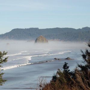 Cannon Beach-Haystack Rock (