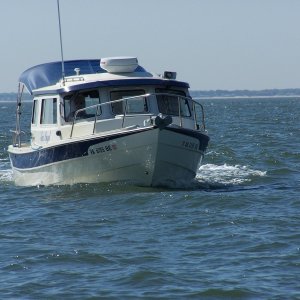 SeaAngel arriving for rendevouz with Litl' Tug at Thimble Shoals light