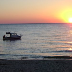 Litl Tug at Sunset