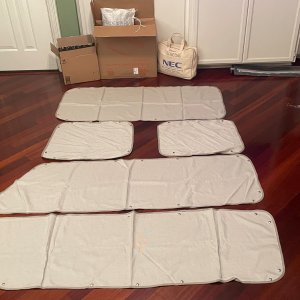 CD-25 SALVAGE SALE - INTERIOR - Cabin privacy and blackout shades