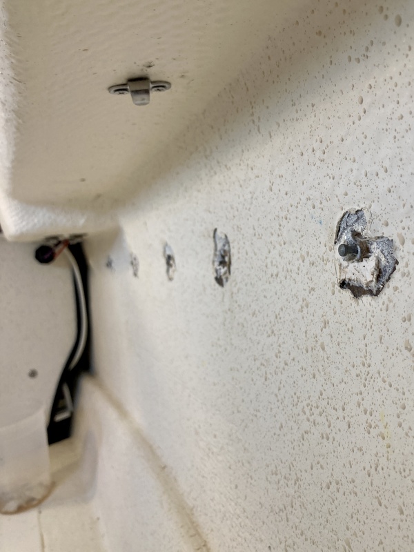 13 of them looked compromised, again easy to spot from the missing or damaged rivet head on the outside of the railing