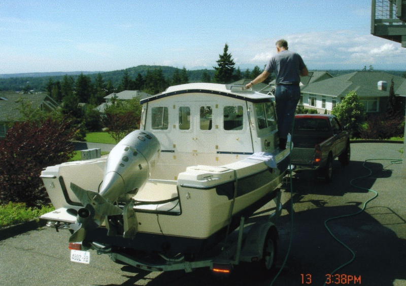 14 July 2005:  Getting washed and ready for our trip to Blakely.