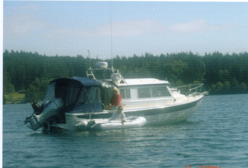 17 Aug 2006 Blind Bay  
   Jim and Joan  
     WILDBLUE