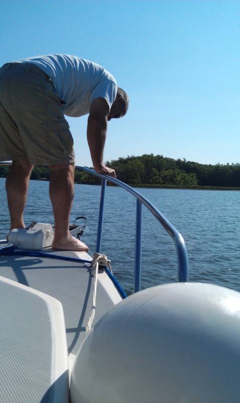 18.) Cleaning anchor as it comes up